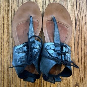 Sorel Women's Gladiator Style Sandal - Silver Grey SIZE 8.